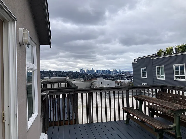 Rooftop deck