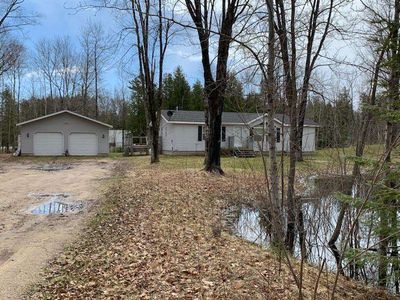 1036 H Rd, Escanaba, MI, 49807