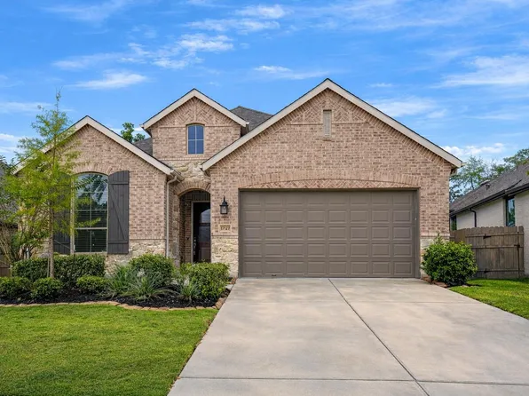 17127 Crimson Crest Dr, Conroe, TX 77302