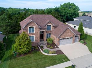 2706 Bristol Lake Dr, Columbia, MO 65201