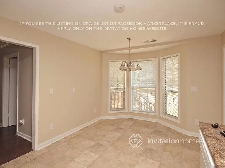 5261 Springtide Ln — Photo 9