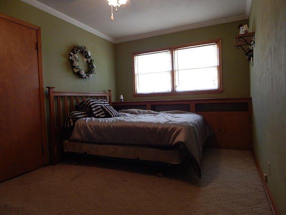 5th image of 1716 Columbia Pl
