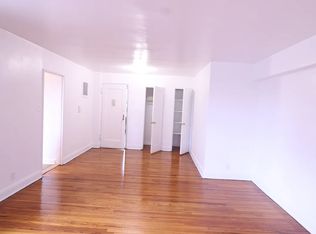 86-15 208th St UNIT 2G, Queens Village, NY 11427