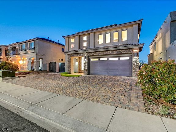 2nd image of 6764 Vista Roma Ave