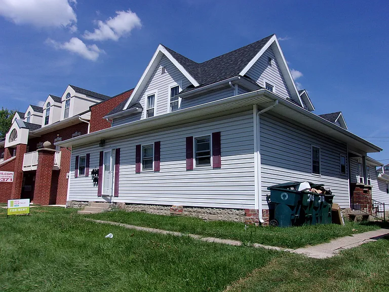 216 N McKinley Ave - Walk to Campus & White River Greenway — Photo 45