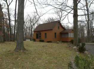 38010 92nd Ave, Decatur, MI 49045