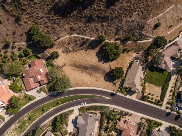 Bridgeview Rd, Ventura, CA 93003