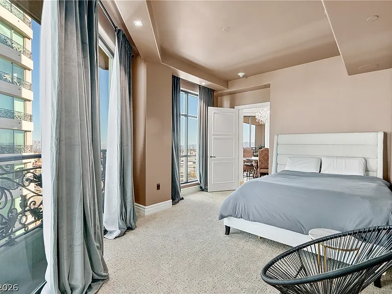 9103 Alta Dr #807 — Photo 22