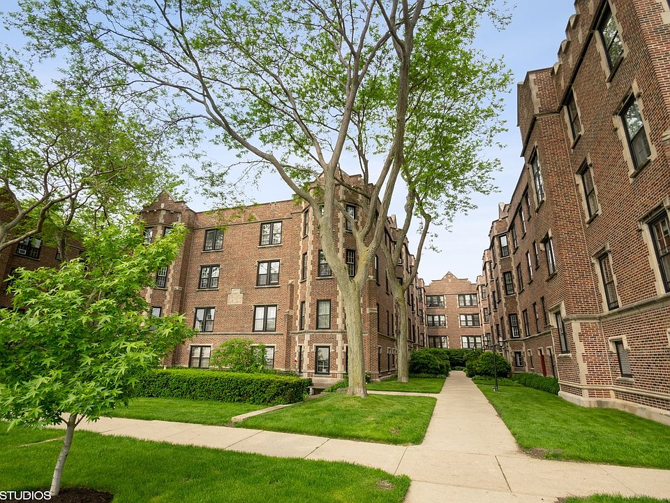 1st image of 582 Sheridan Sq APT 3