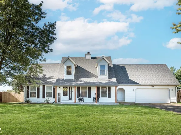 1209 Diana Ct, Rushville, IN 46173