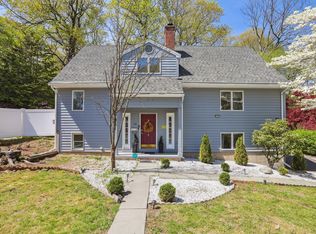 219 Robinwood Rd, Waterbury, CT 06708