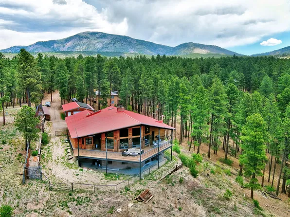 65 Coryphodon Ln, Jemez Springs, NM 87025