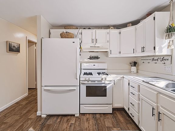 3rd image of 119 Bacon Rd