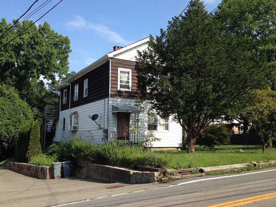 1st image of 29 Hawkes Ave