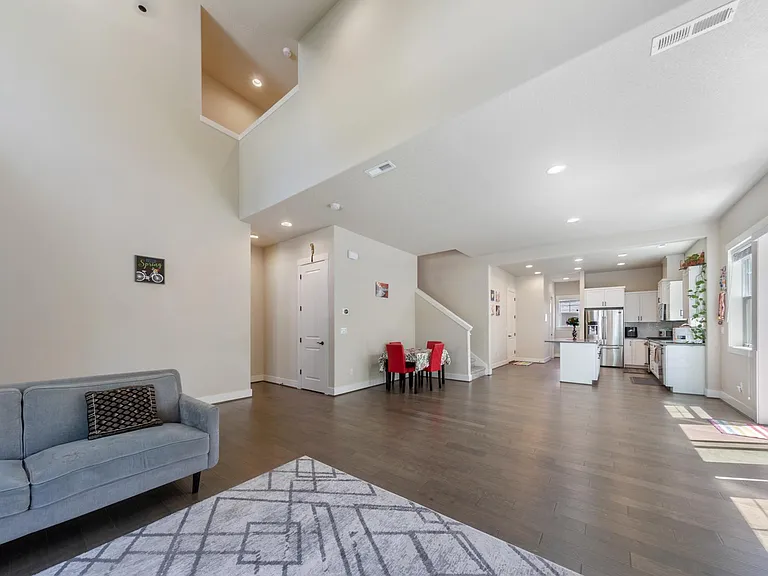 15262 NW Fig Ln — Photo 4