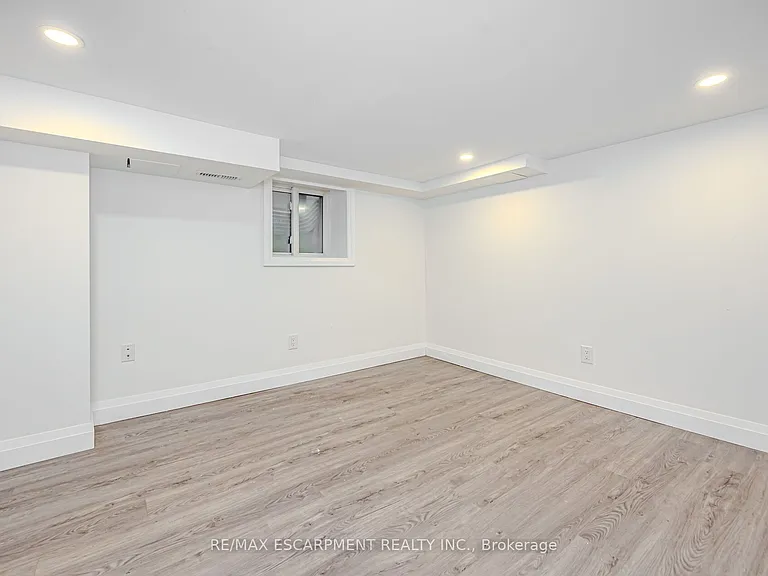 74 Cathcart St #1 — Photo 11