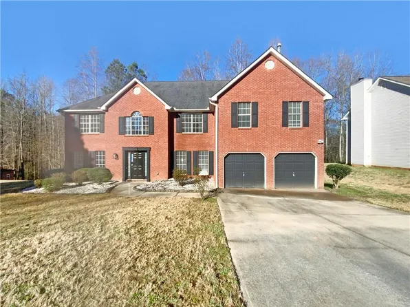 3941 Cain Mill Dr, Lithonia, GA 30038