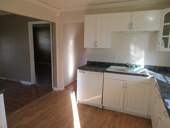 5th image of 1417 W Glen Flora Ave