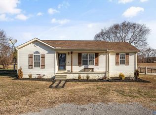 27595 South Rd, Athens, AL 35613