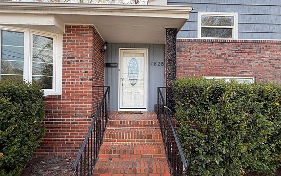 3rd image of 7828 Walters Dr