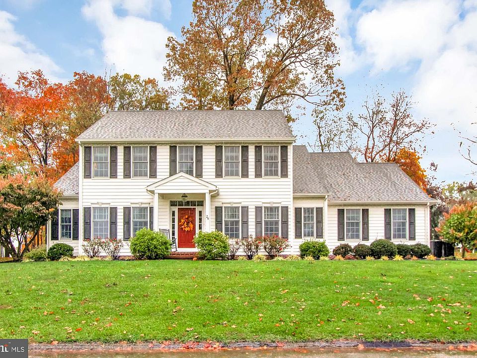 1st image of 26 McCurley Dr