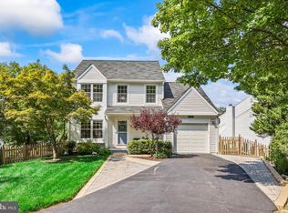 12496 Sulky Ct, Woodbridge, VA 22192