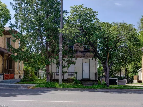 209 Dalhousie St, Brantford, ON N3S 3T8