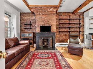 8 Moon St #1, Boston, MA 02113