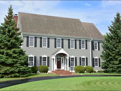 735 Auburn Dr, Brookfield, WI, 53045