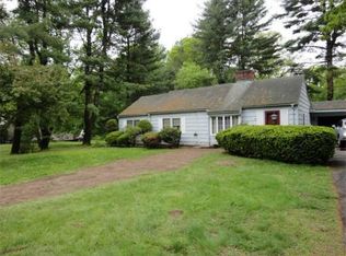 499 Somers Rd, East Longmeadow, MA 01028