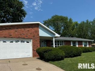 7229 N Whippoorwill Ln, Peoria, IL