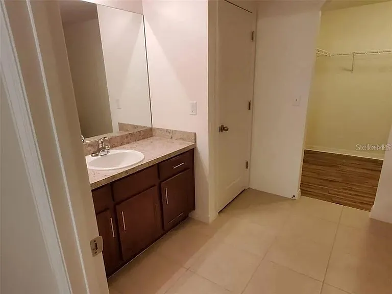 4567 Barbuda Dr — Photo 9