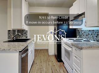 3915 Mason Loop Rd #4, Tacoma, WA 98409