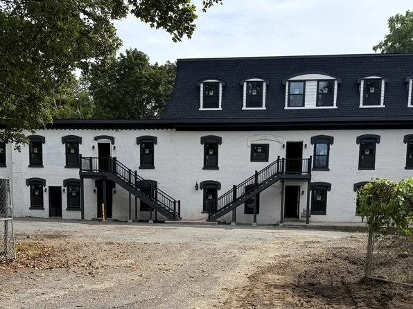 42 Johnston Avenue
