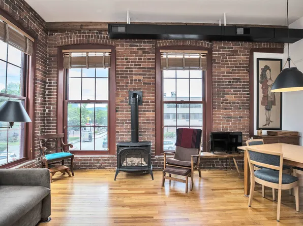 37 Church Street #14, Keene, NH 03431