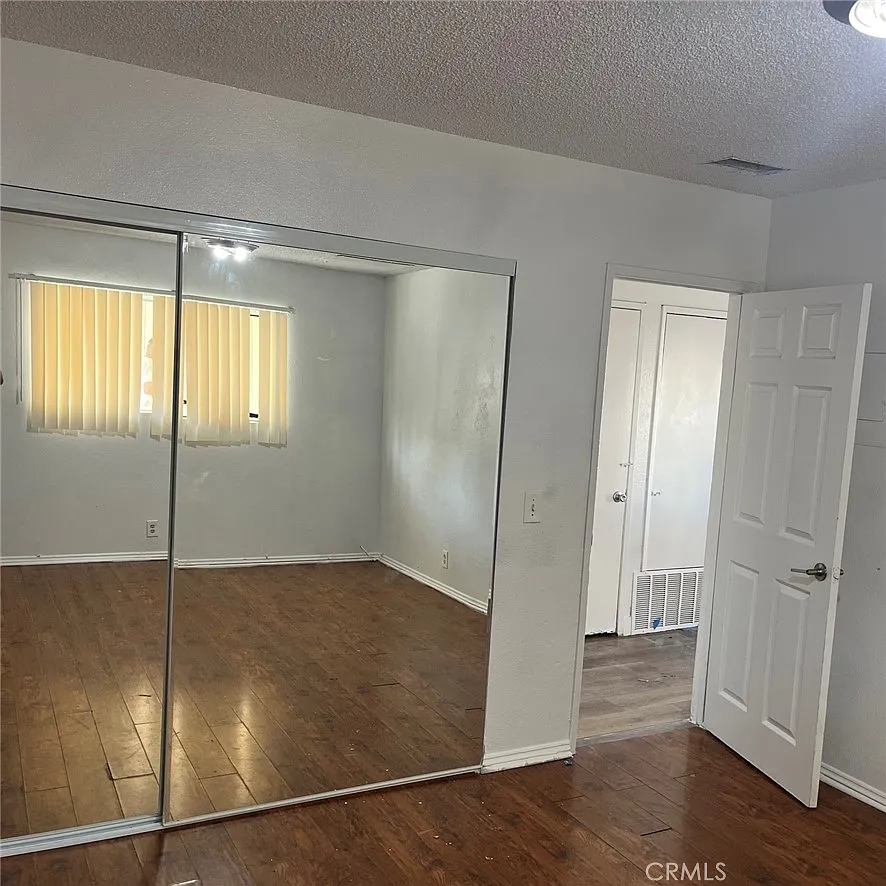 1 bed, 800 sqft, $1,500 — Photo 4