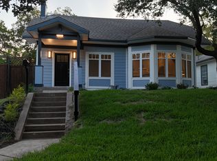 809 N Crawford St, Dallas, TX 75203