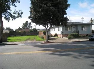 712 Main St, Half Moon Bay, CA 94019