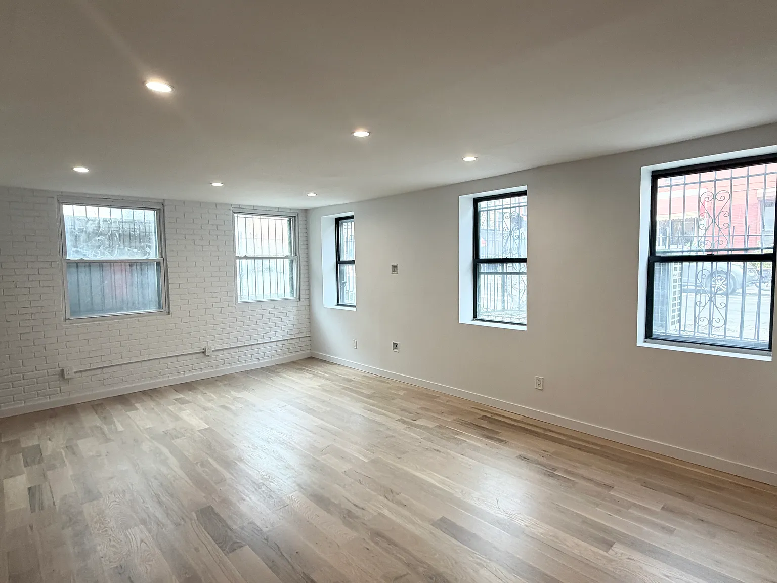 164 South 4th Street — Photo 3