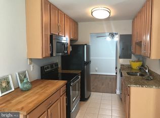 1225 Gemini Dr APT B, Annapolis, MD 21403