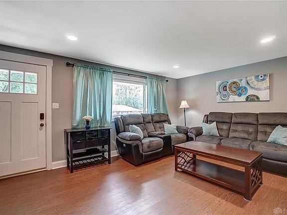 5th image of 614 Grandview Ave