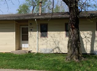 6710 SW Windsong Dr, Topeka, KS 66619