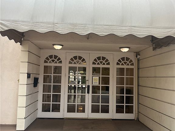3rd image of 5625 Sumner Way
