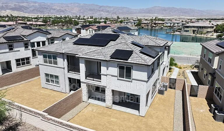 43151 Passagio Lago Way — Photo 2
