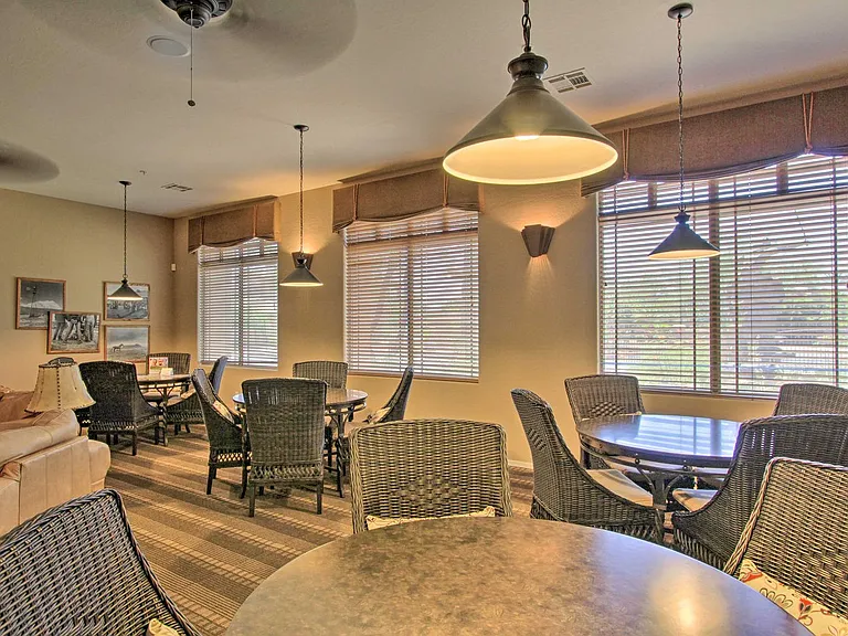 Building's Lounge