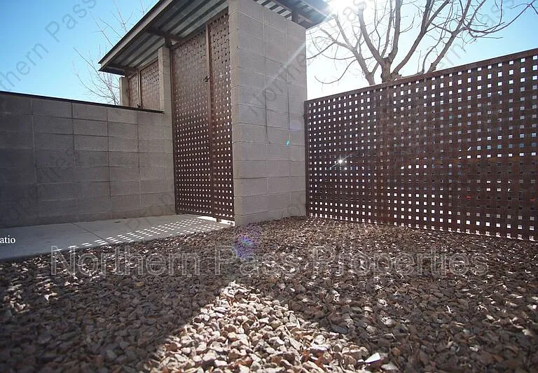 6262 Woodrow Bean #7 — Photo 3