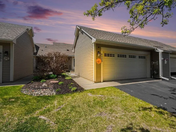 4555 Niagara Ln N, Plymouth, MN 55446