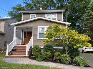 49 Minton Ave, Chatham Boro, NJ 07928