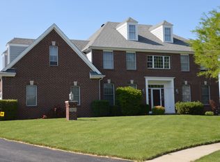 7412 Lock Mill Ct, Maumee, OH 43537