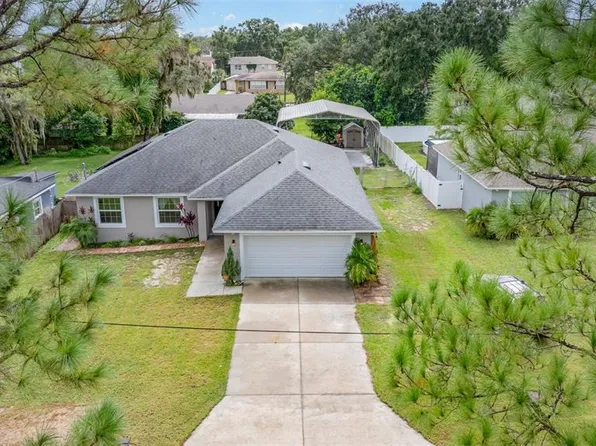 912 Avenue F NE, Winter Haven, FL 33881